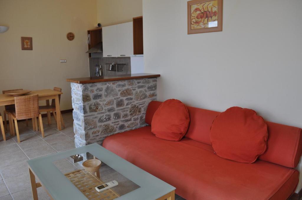 Villa Kim Achladies  Rom bilde
