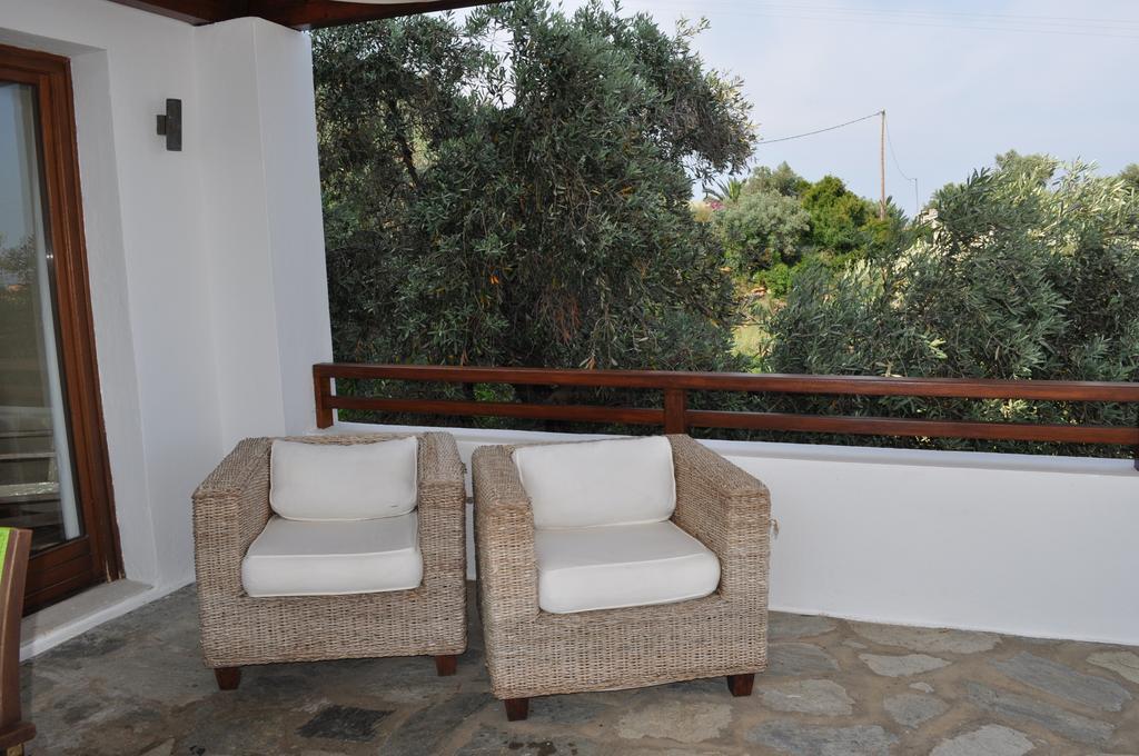 Villa Kim Achladies  Rom bilde